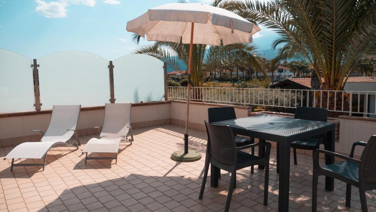 Villa Galati Resort Mascali Exterior photo