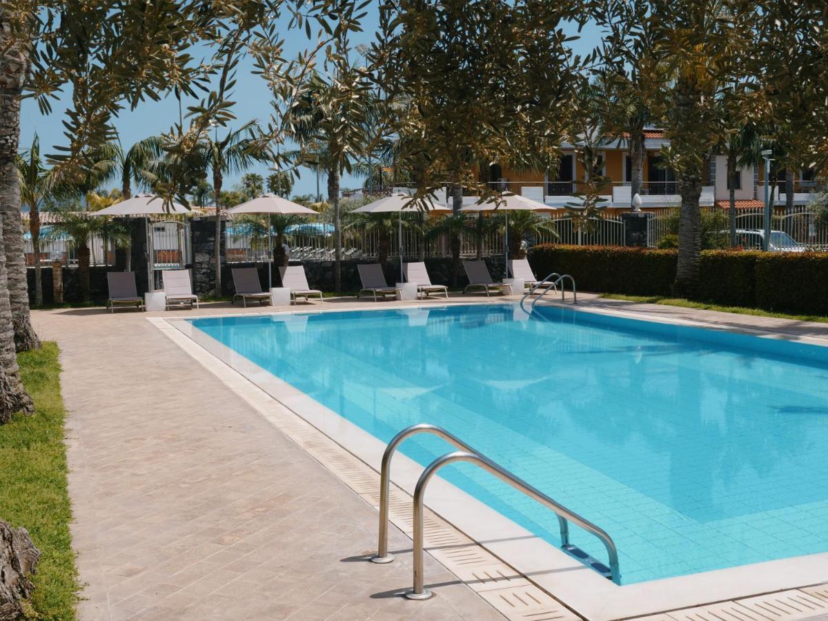 Villa Galati Resort Mascali Exterior photo